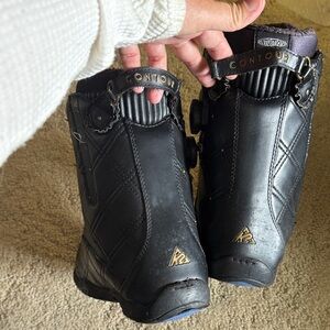 K2 Contour Women's Black Athletic Snowboard Boots
